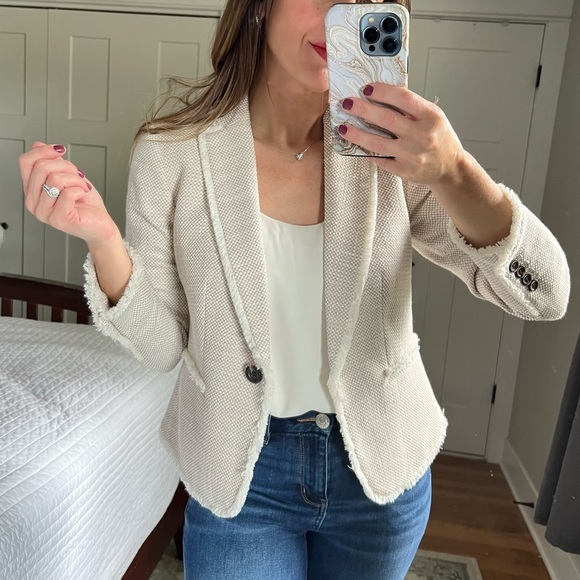 Ann Taylor Jackets & Blazers - Ann Taylor Tweed Blazer Jacket in Fringe Trim, cream/tan, Size 0 Petite NWT